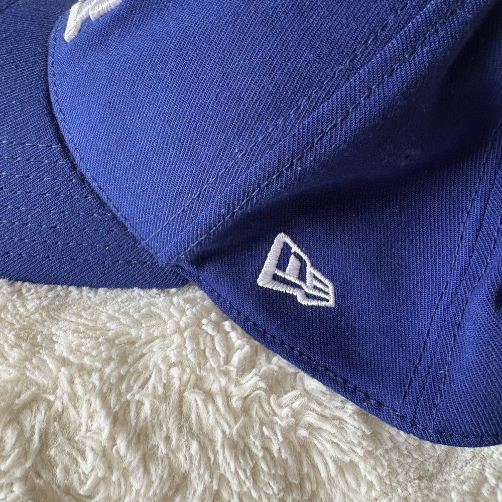 Blue and White Dodgers Baseball Cap - Picture 3 of 6